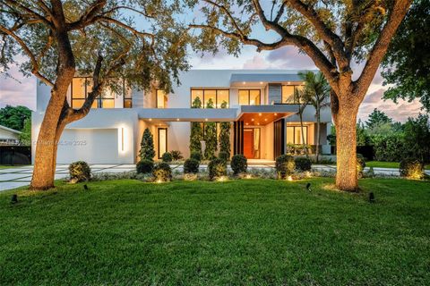 13075 SW 82nd Ct Pinecrest FL 33156