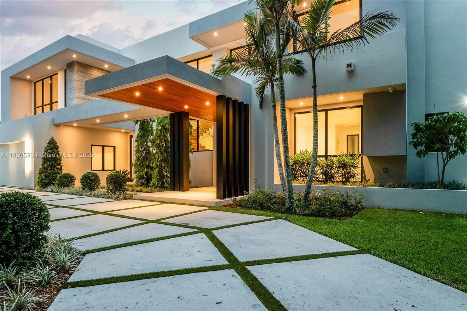 Pinecrest, Florida 33156, United States, 6 Bedrooms Bedrooms, ,7 BathroomsBathrooms,Residential,Active,160310