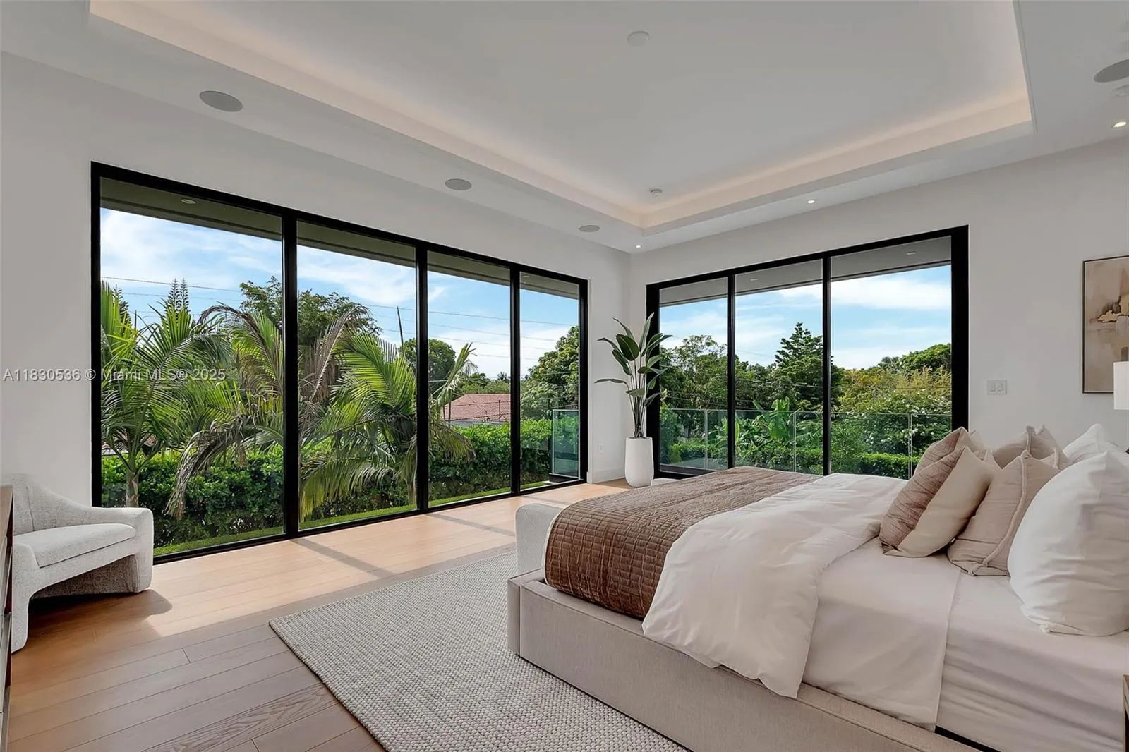 Pinecrest, Florida 33156, United States, 6 Bedrooms Bedrooms, ,7 BathroomsBathrooms,Residential,Active,160310