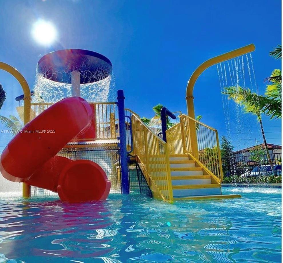 AQUABELLA SECTION TWO - Residential