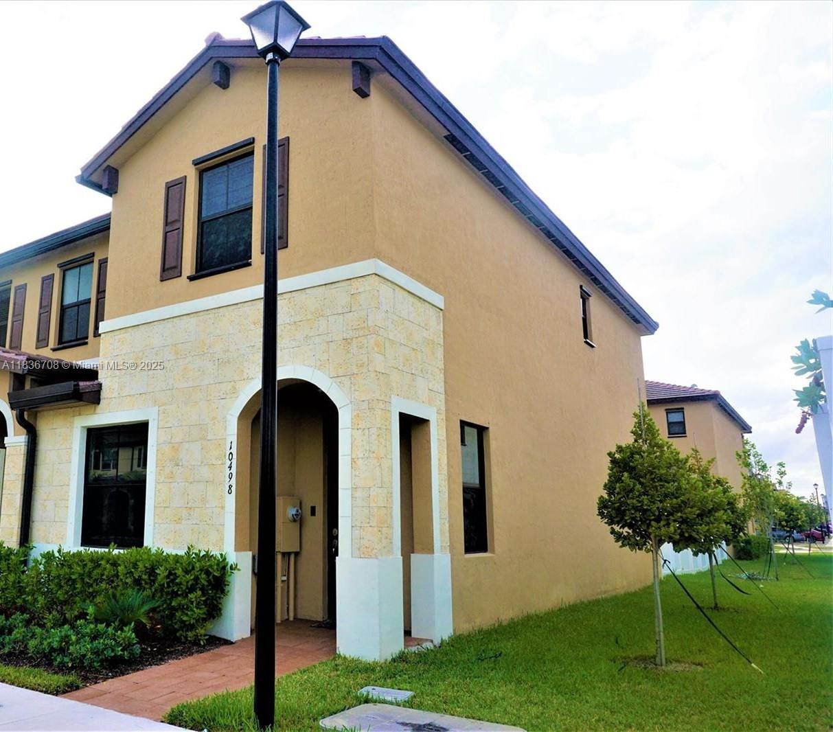 AQUABELLA SECTION TWO - Residential