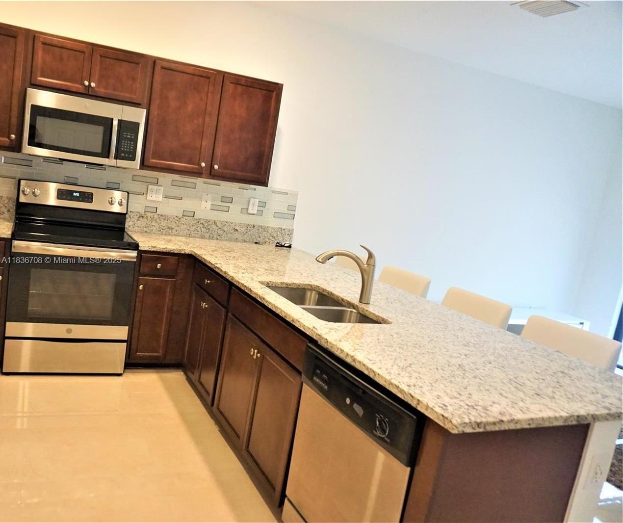 AQUABELLA SECTION TWO - Residential