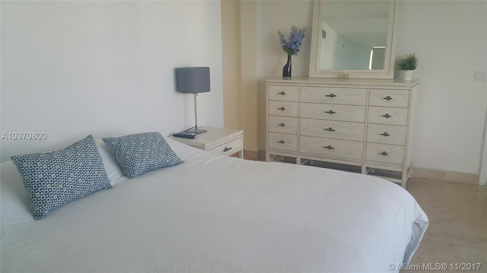 La Perla Condo - Residential Lease