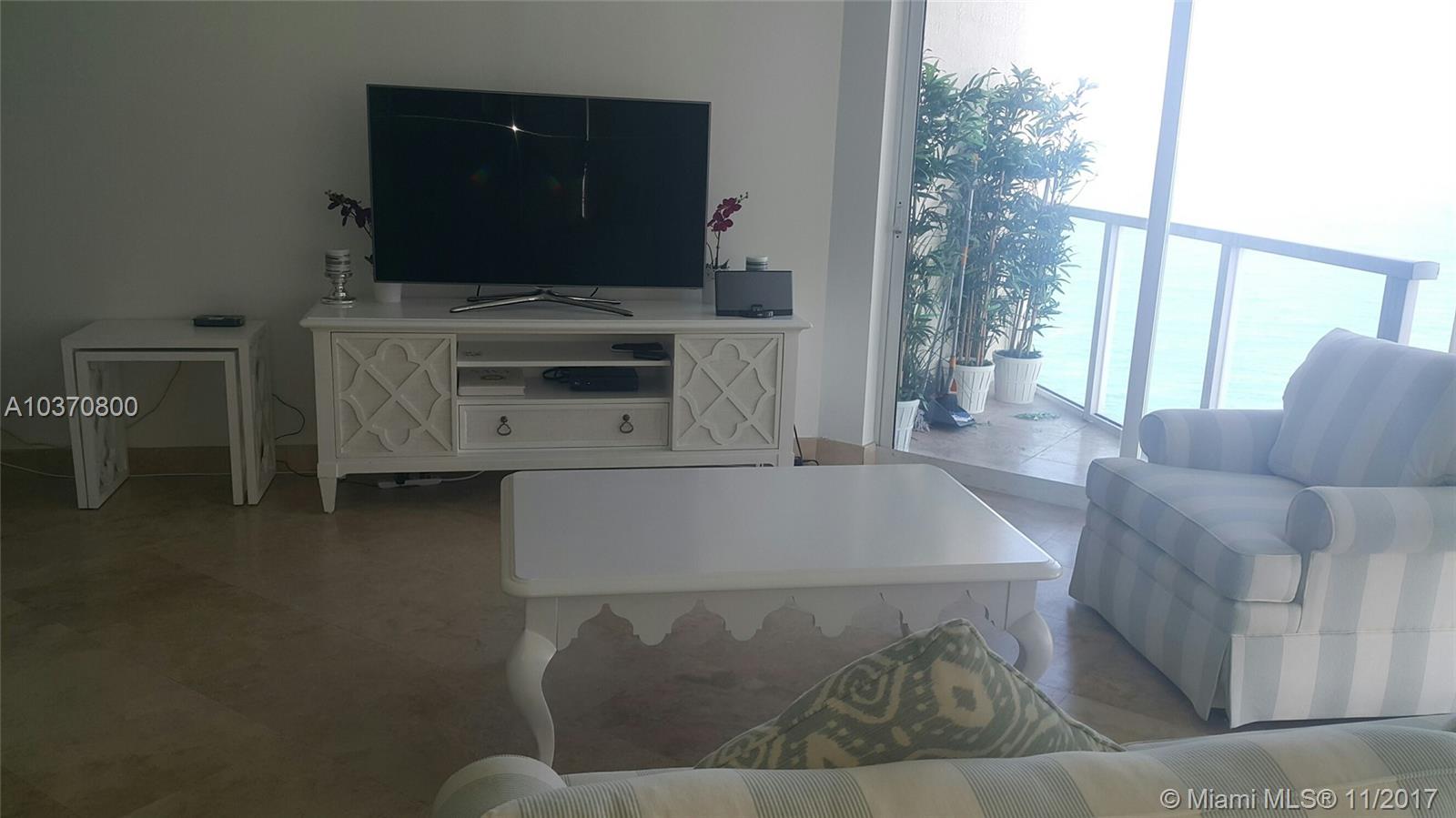 La Perla Condo - Residential Lease