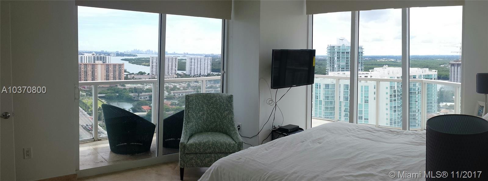 La Perla Condo - Residential Lease