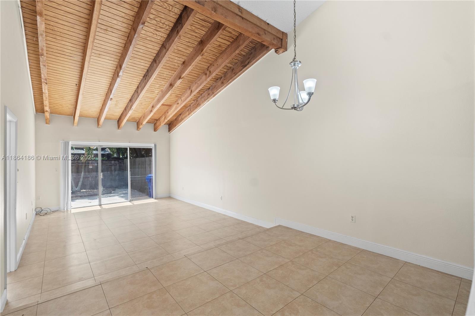 2311 Elm Ct