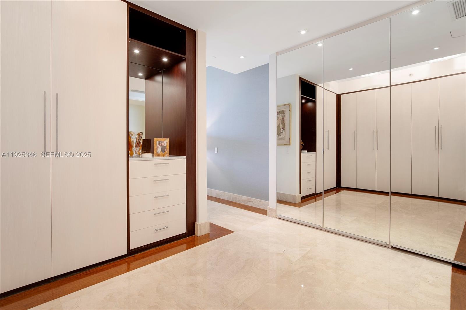 BAL HARBOUR NORTH SOUTH C - Residential Lease