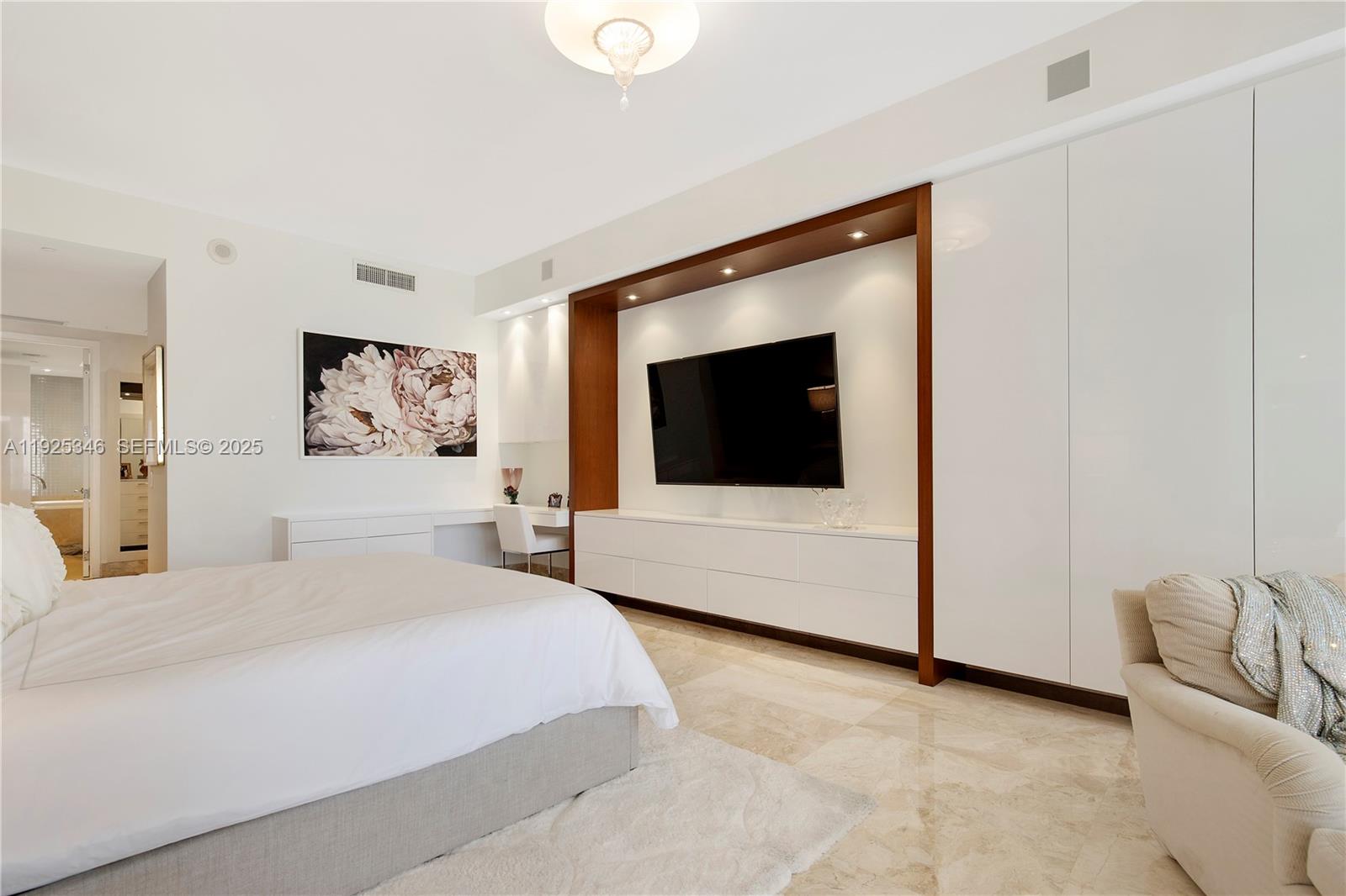 BAL HARBOUR NORTH SOUTH C - Residential Lease