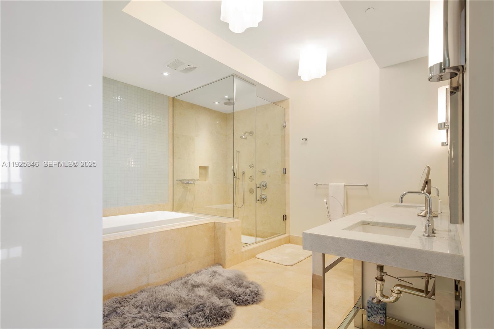 BAL HARBOUR NORTH SOUTH C - Residential Lease