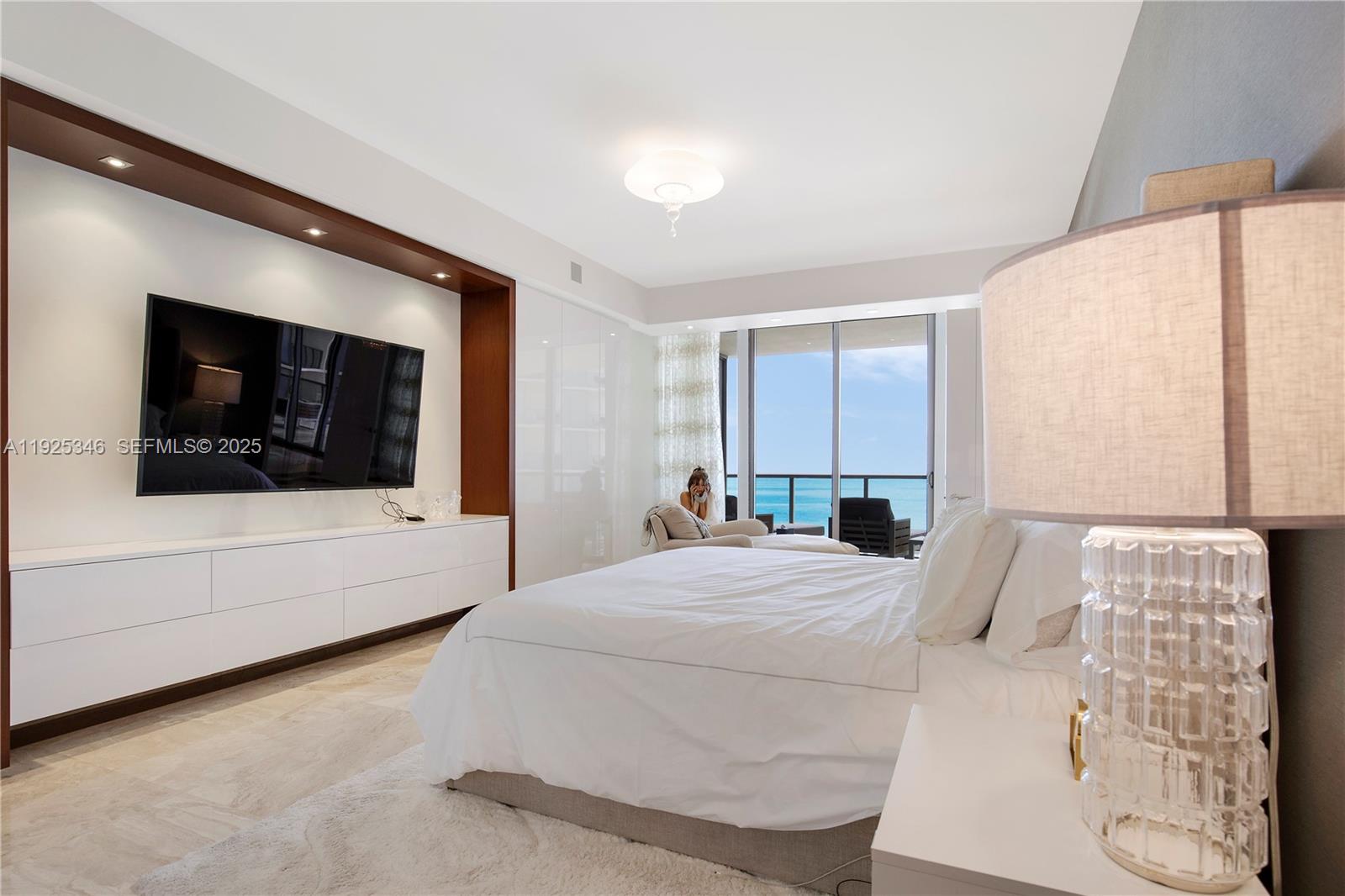 BAL HARBOUR NORTH SOUTH C - Residential Lease
