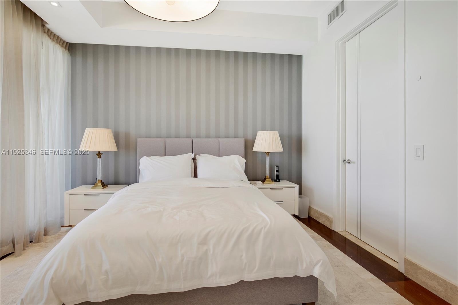 BAL HARBOUR NORTH SOUTH C - Residential Lease