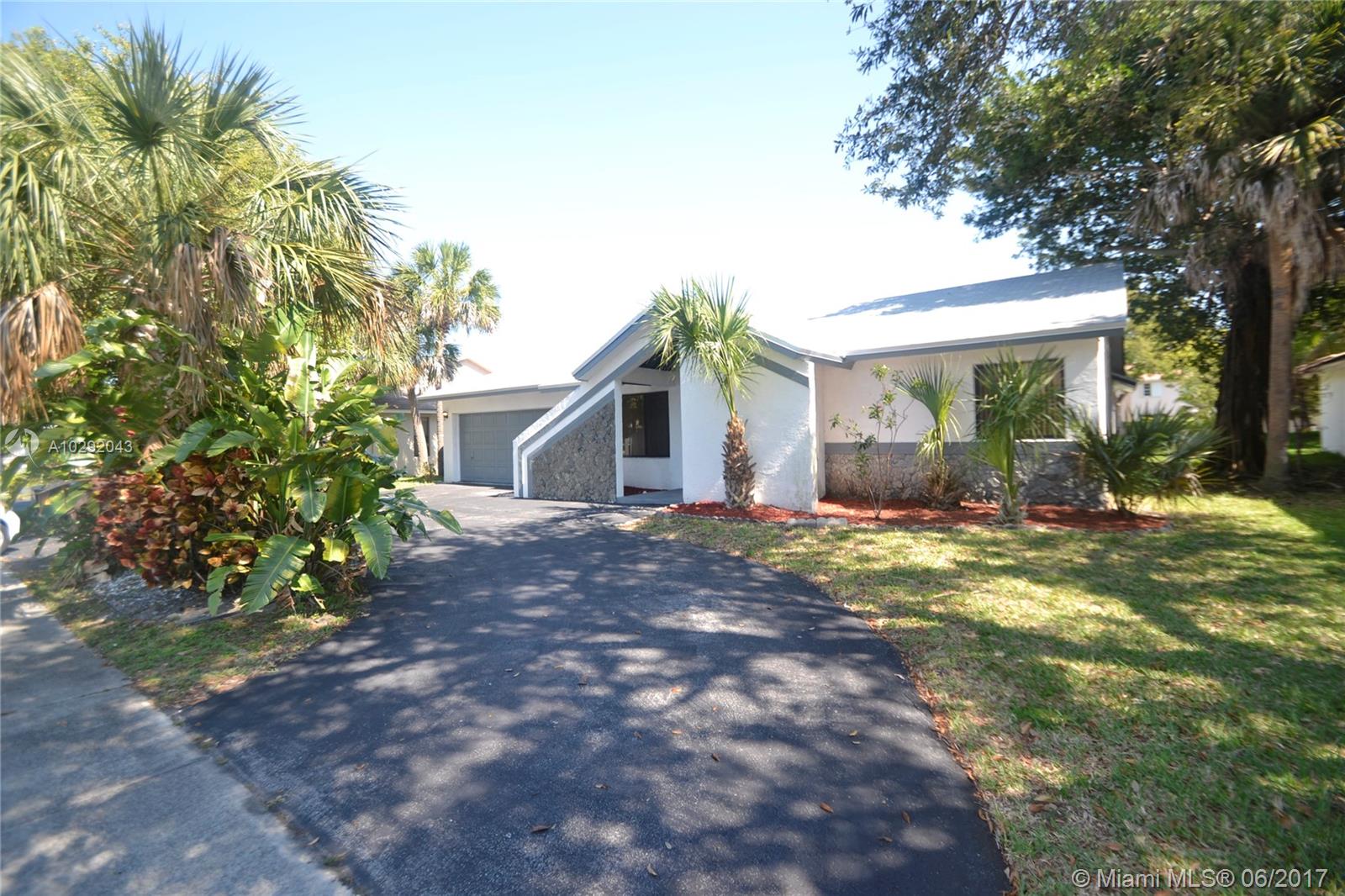 SPRINGS GATEWAY - Residential Lease