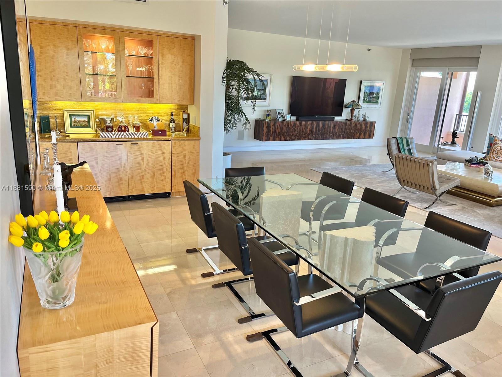 DEERING BAY CONDO I - Residential Lease