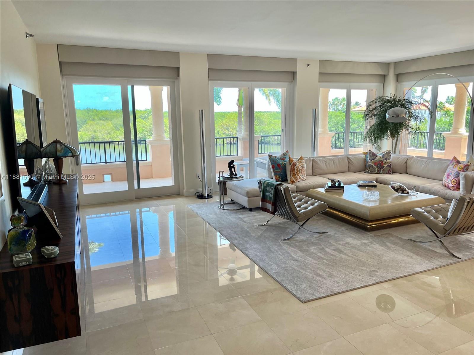 DEERING BAY CONDO I - Residential Lease
