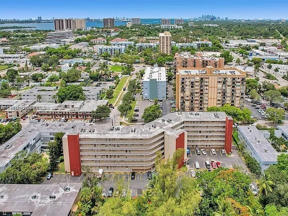 1475 TERRA TOWERS CONDO - Residential