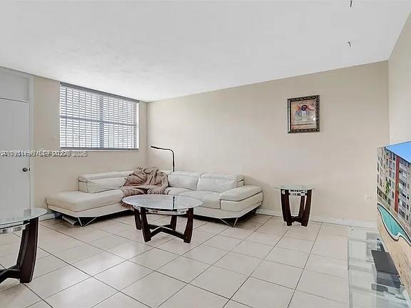 1475 TERRA TOWERS CONDO - Residential