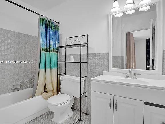 1475 TERRA TOWERS CONDO - Residential