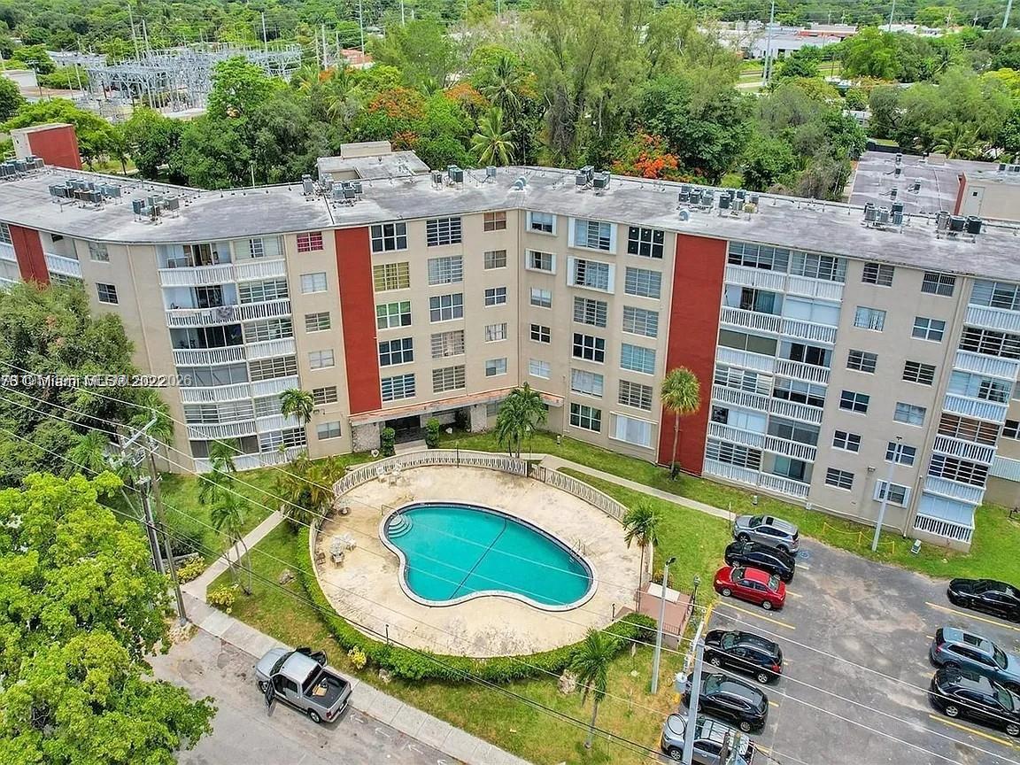 1475 TERRA TOWERS CONDO - Residential