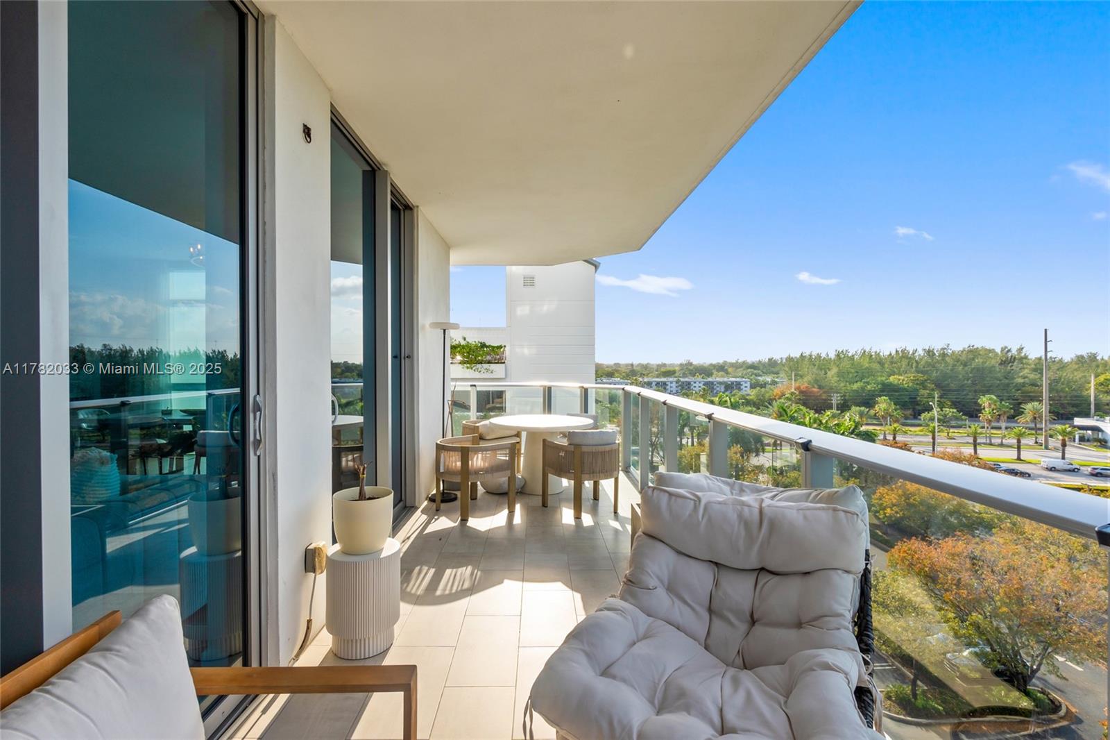 MARINA PALMS RESIDENCES N - Residential