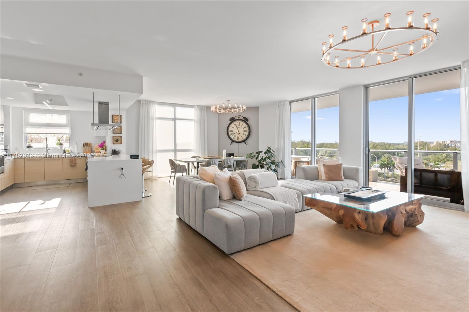 MARINA PALMS RESIDENCES N - Residential