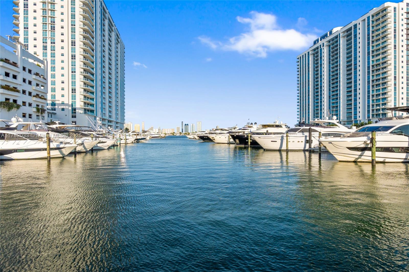 MARINA PALMS RESIDENCES N - Residential