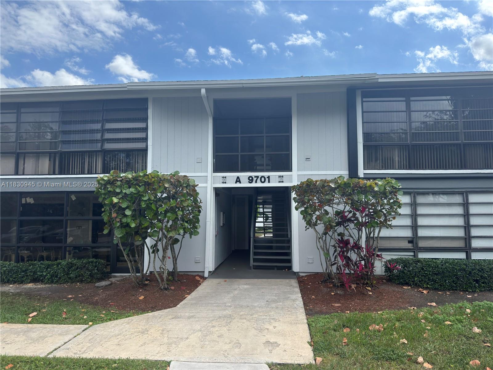 9701 Hammocks Blvd 106A