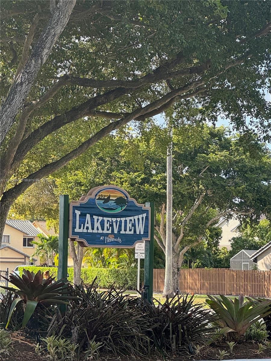 9701 Hammocks Blvd 106A