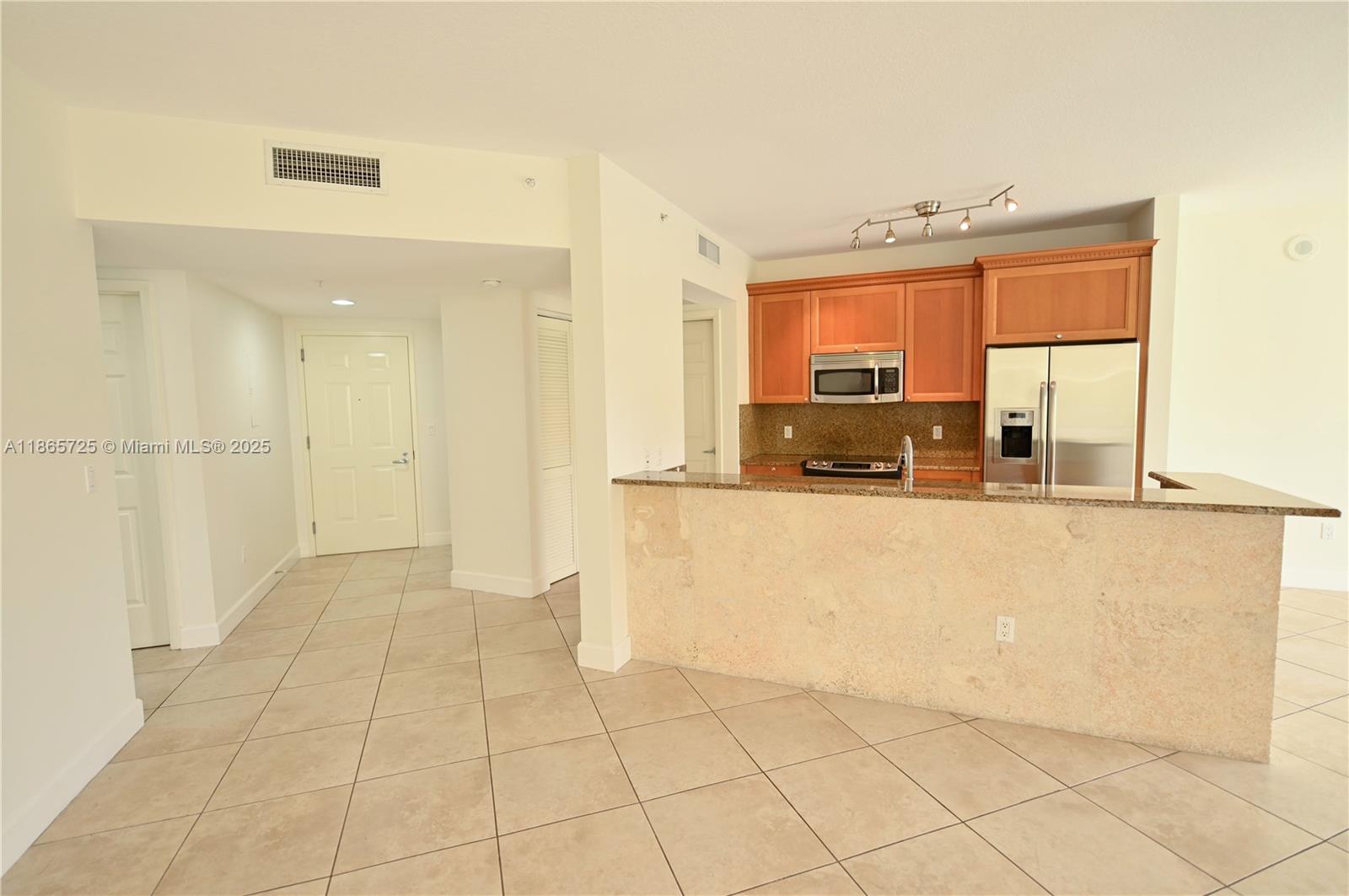 55 MERRICK WY 723