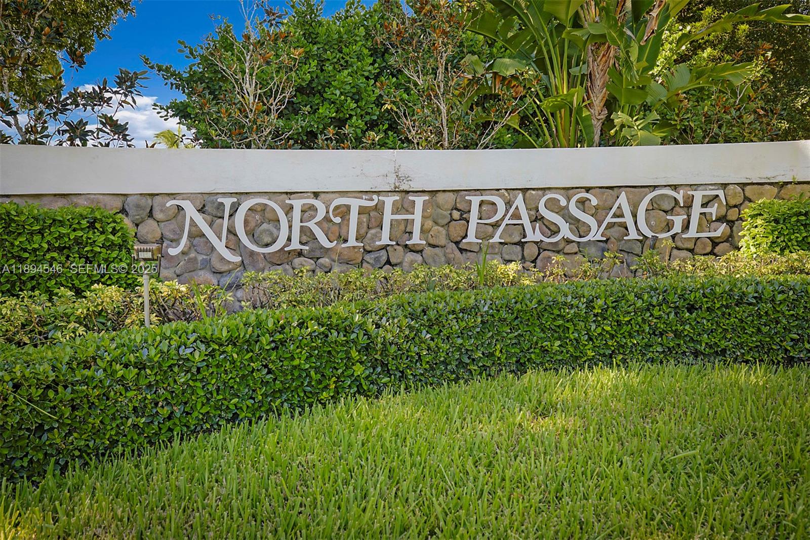 NORTH PASSAGE - Residential