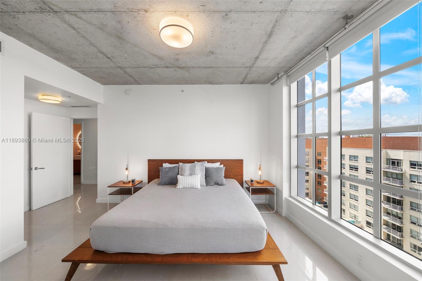FOUR MIDTOWN MIAMI CONDO - Residential