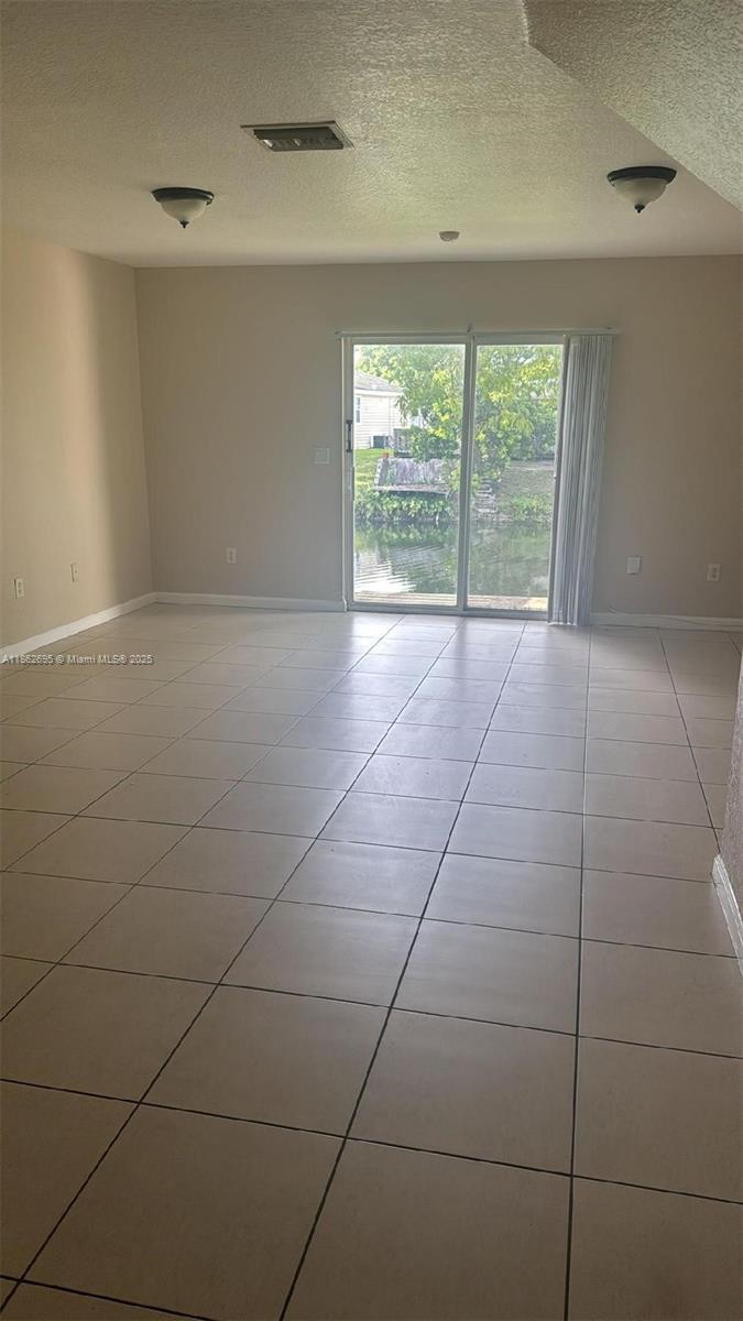 COVENTRY HOUSE - Residential Lease