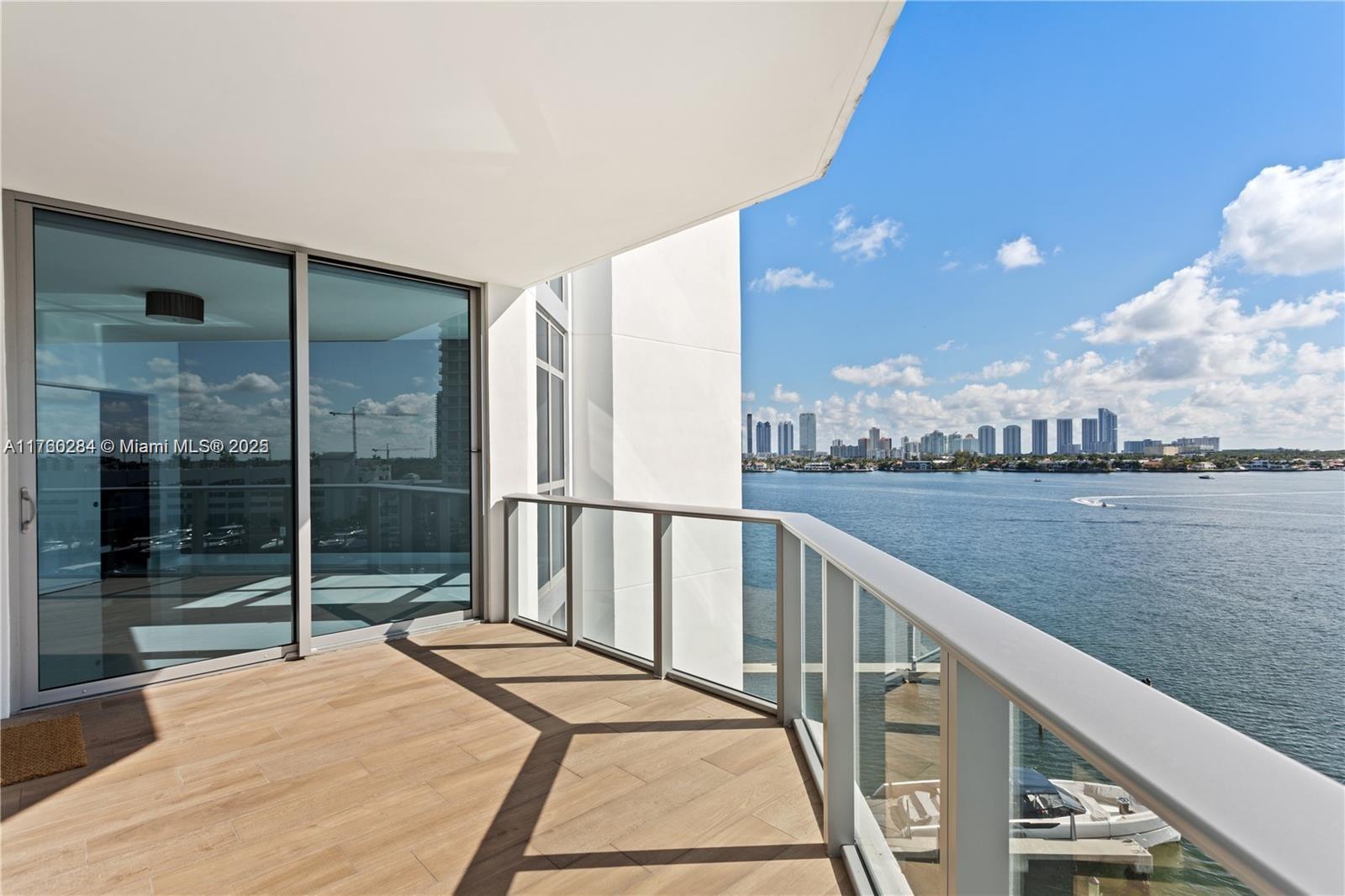 17301 Biscayne Blvd 607, North Miami Beach, Miami-Dade County, Florida - 2 Bedrooms  
2 Bathrooms - 