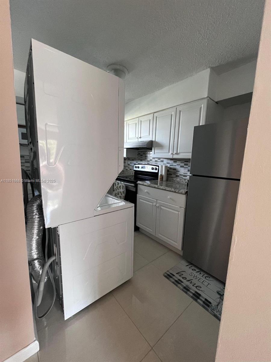 GROVE GARDENS CONDO - Residential