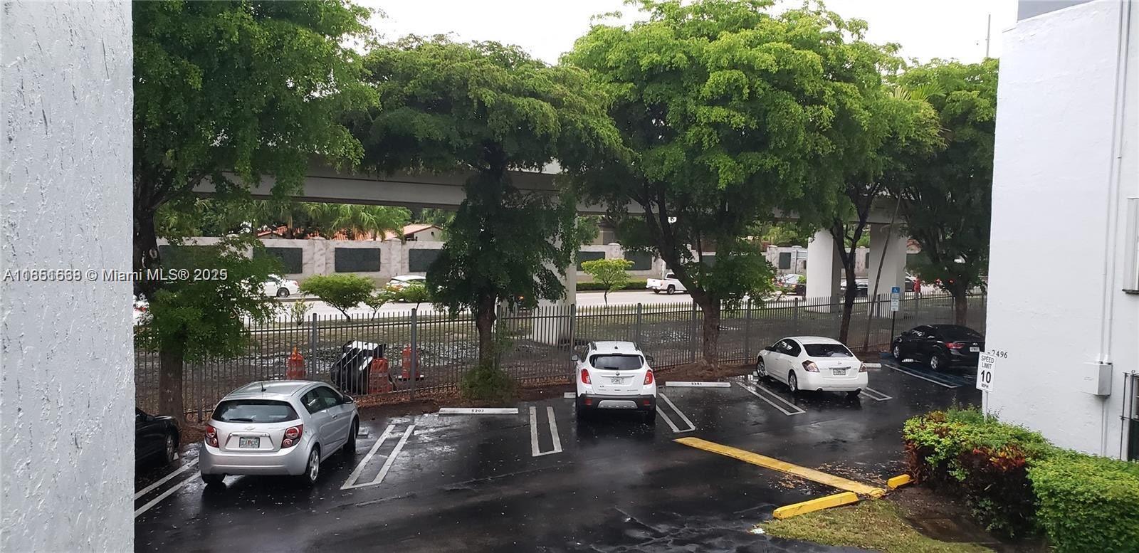 GROVE GARDENS CONDO - Residential