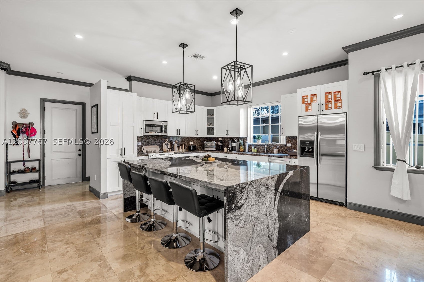 1207 SW 4th Ave 1