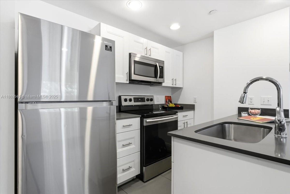 541 NW 33rd St 2
