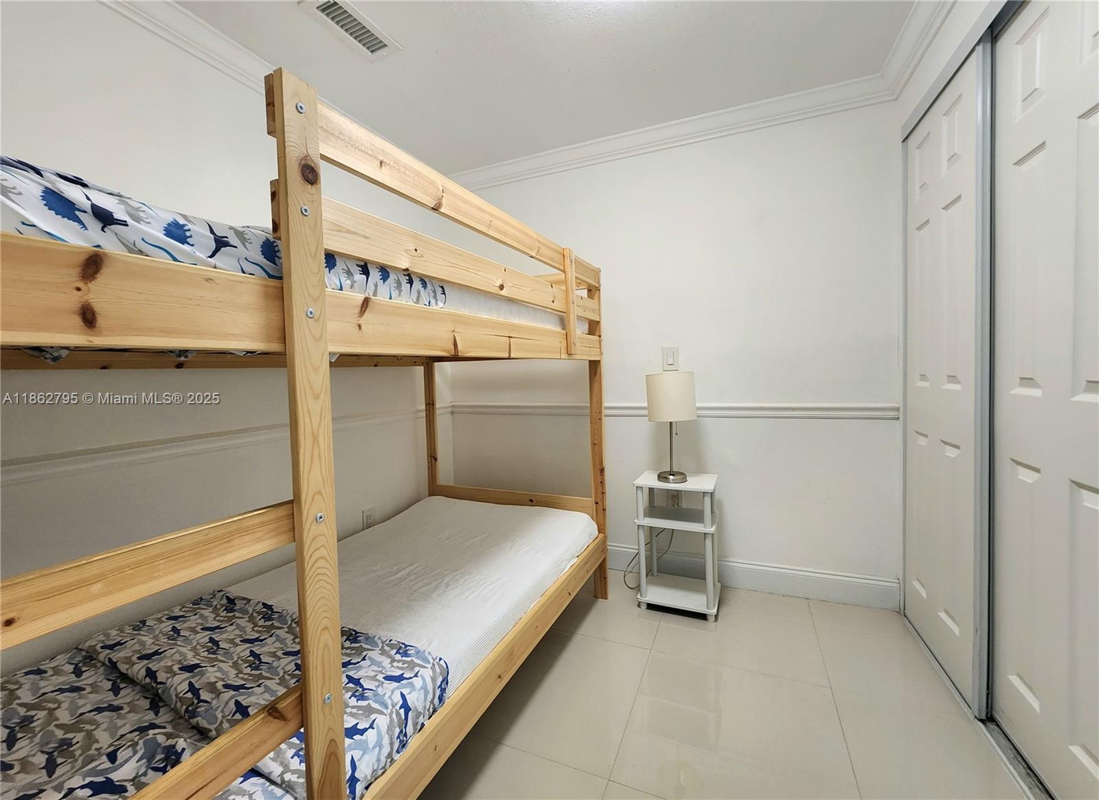 ALEXANDER TOWERS CONDO - Residential