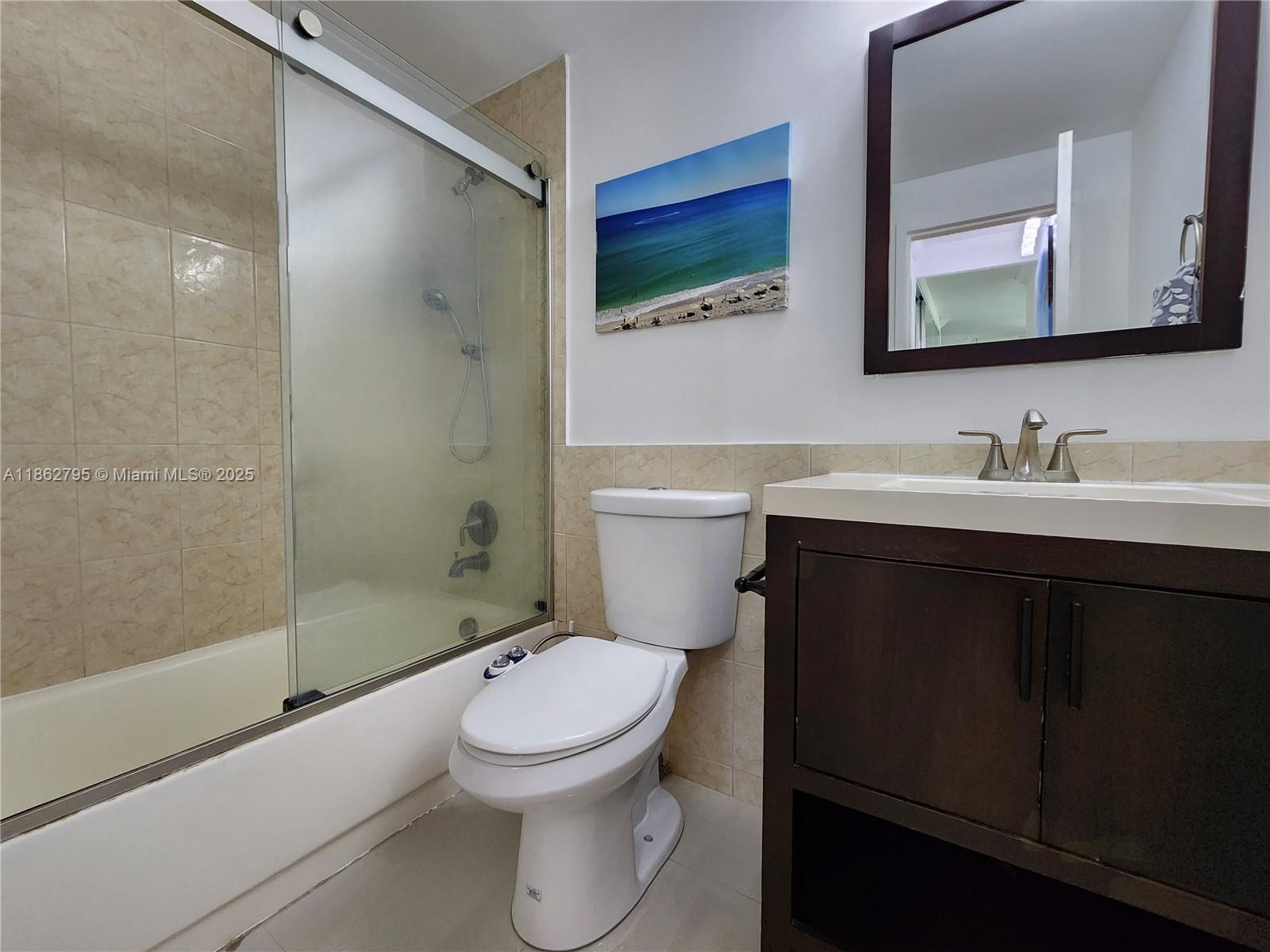 ALEXANDER TOWERS CONDO - Residential