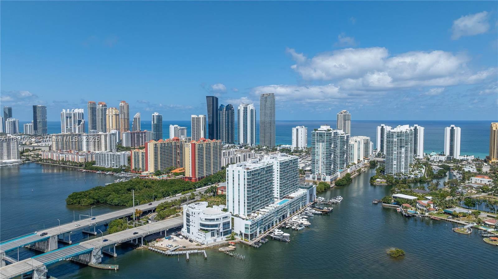 PARQUE TOWERS CONDO - Residential Lease