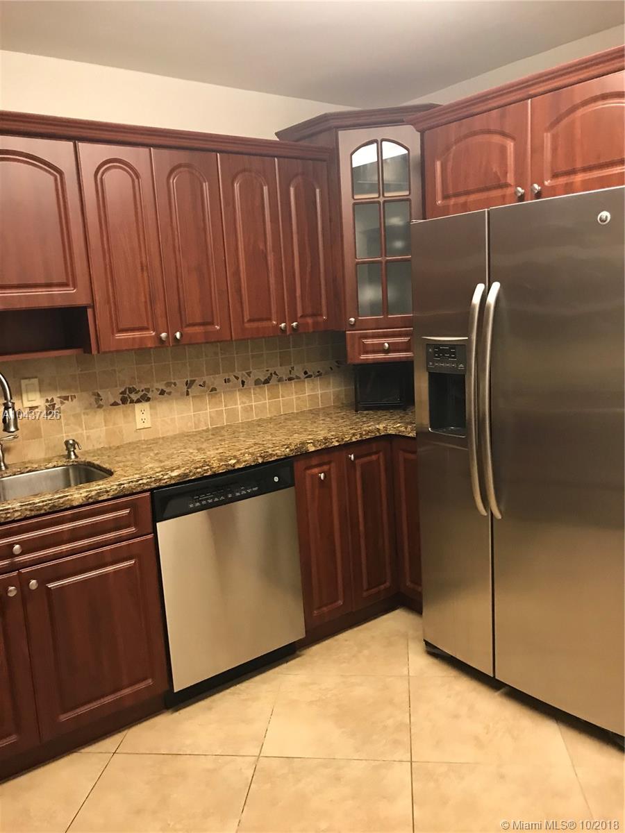 Arlen House East Condo - Residential