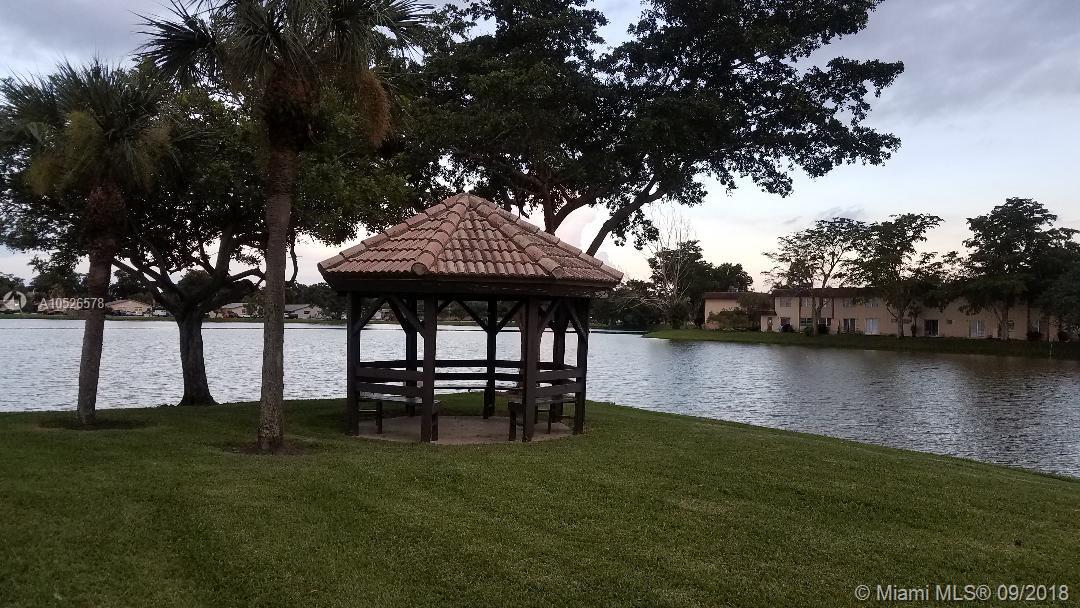 VIEWPOINTE CONDO - Residential