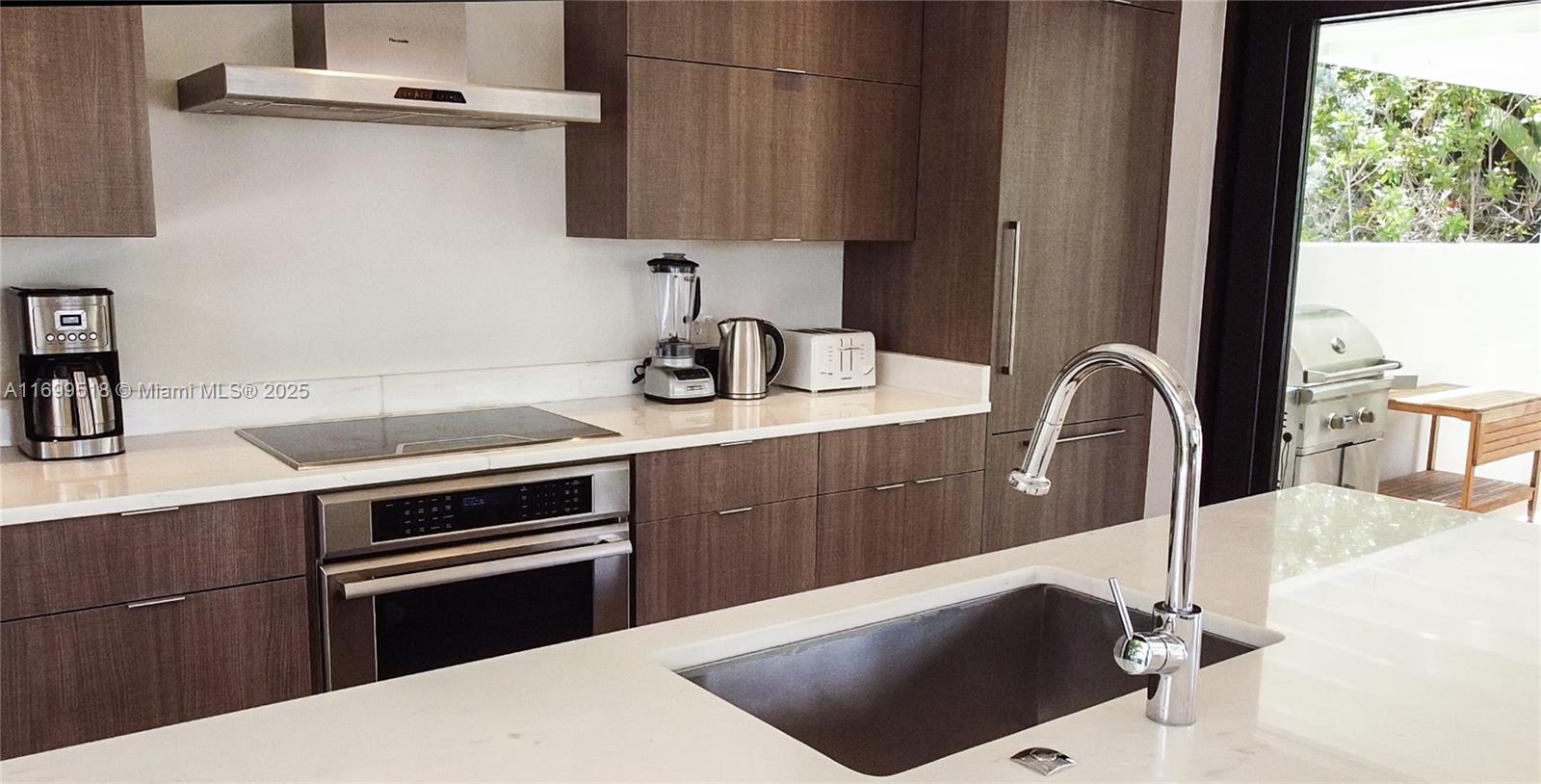 2015 Villas at Pinney's Beach 2015