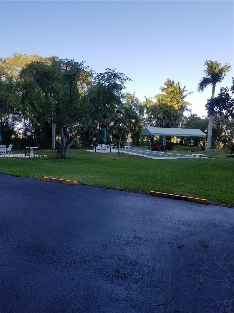 FAIRWAYS ROYALE CONDO - Residential