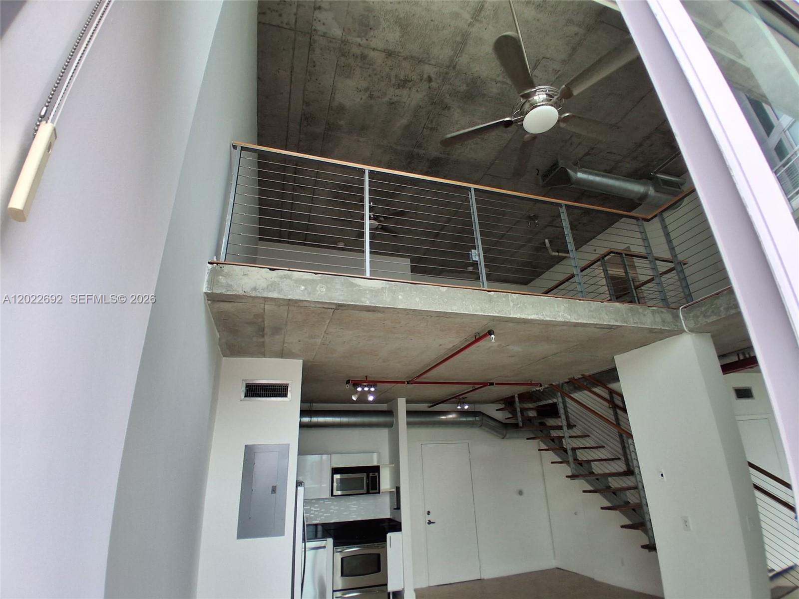 690 SW 1st Ct PHI19