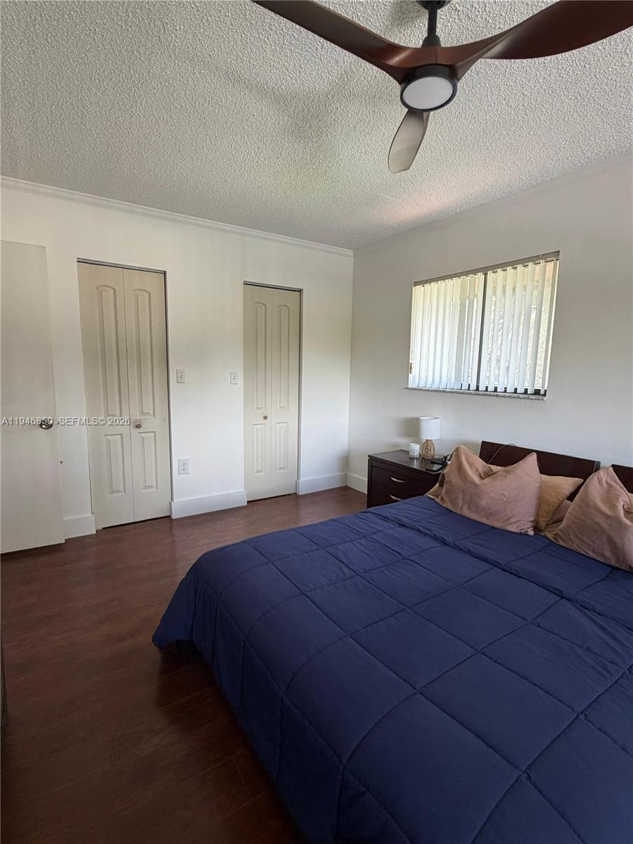 DORAL PARK C CLUB VILLAS - Residential