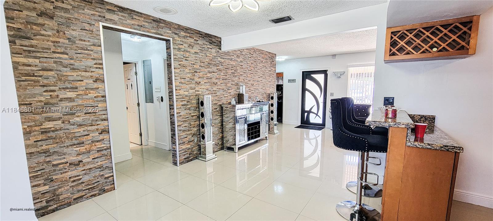 MIRAMAR SEC 6 - Residential