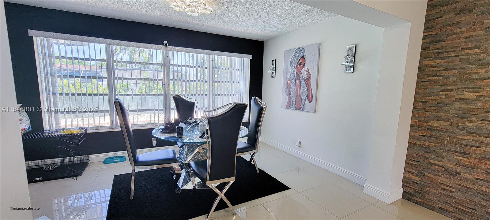 MIRAMAR SEC 6 - Residential