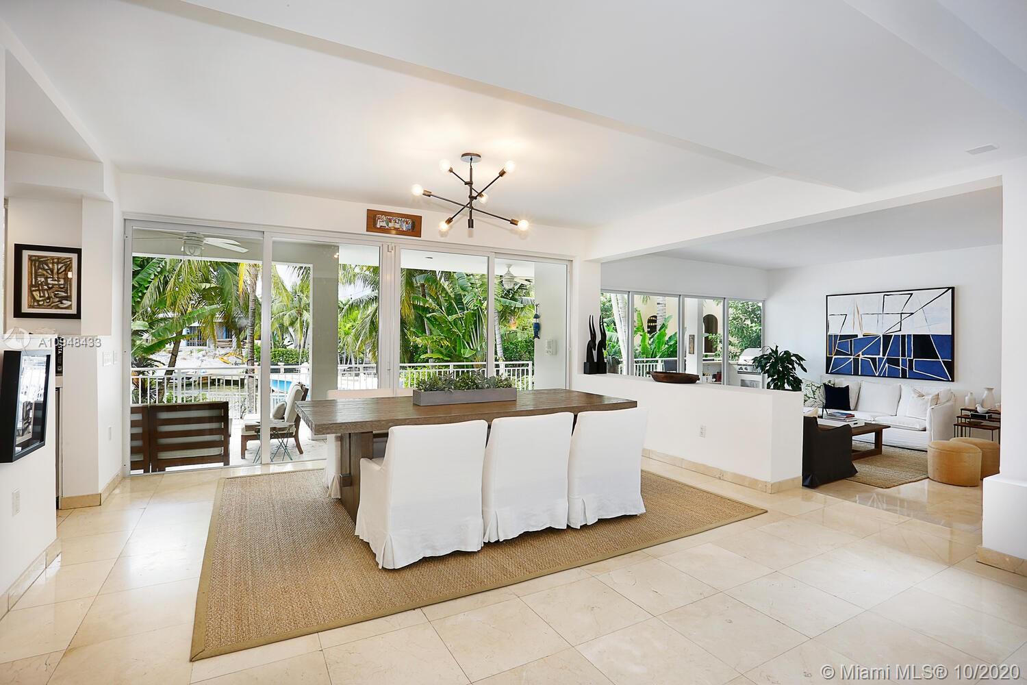 SUNRISE HARBOUR REV PL - Residential