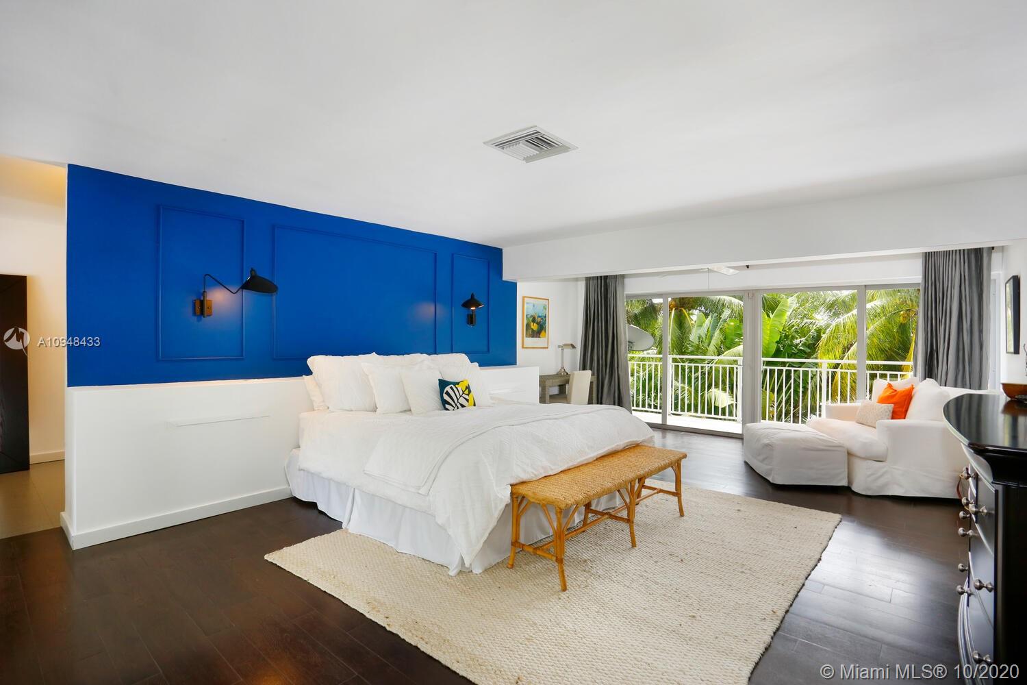 SUNRISE HARBOUR REV PL - Residential