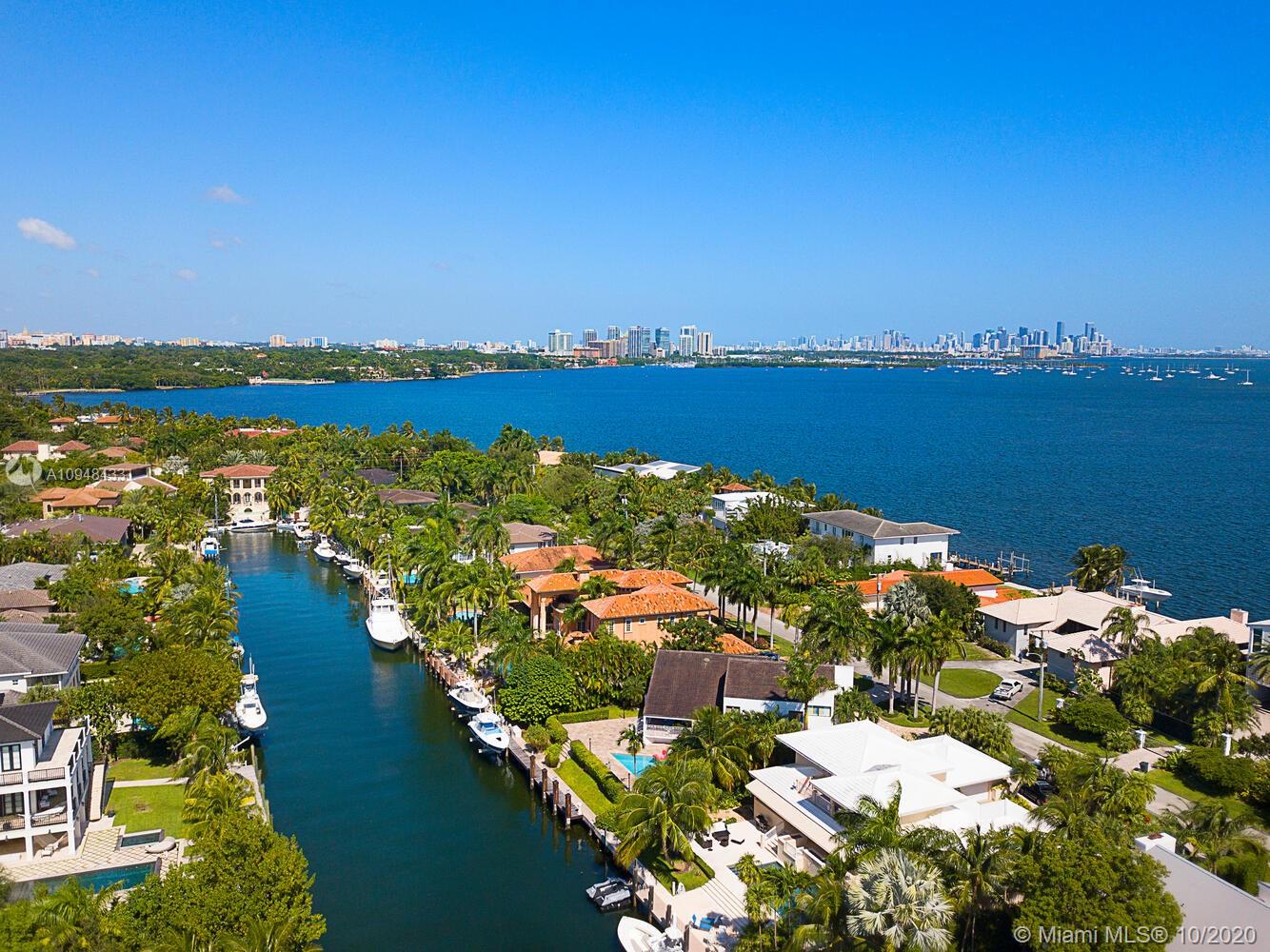 SUNRISE HARBOUR REV PL - Residential